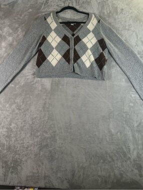 American Eagle Outfitters Cropped Argyle Button-Front Sweater - Gray/Brown/Cream
